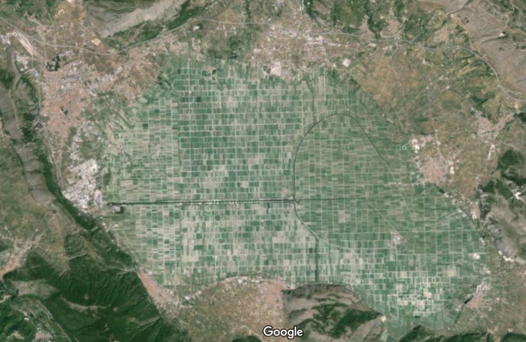 Questa immagine ha l'attributo alt vuoto; il nome del file è 3-il-fucino-oggi-google-maps.jpg